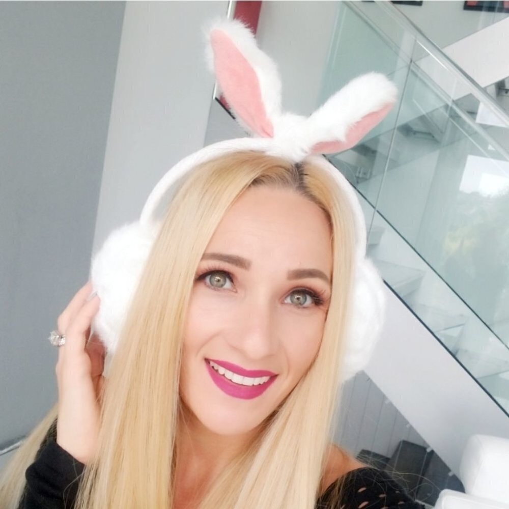 Womens so soft Bunny Faux Fur Earmuffs Ear Muffs winter warm gifts holiday